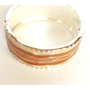 1980's Silver Tone beige Cream Enamel 1" Wide Hinged Bangle Bracelet Vtg New